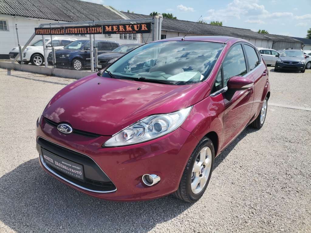 FORD FIESTA 1.4 TDCi Titanium (2011)